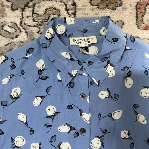 Vintage Innovation Sport Floral Short Sleeved Blouse - Picture 2 of 6